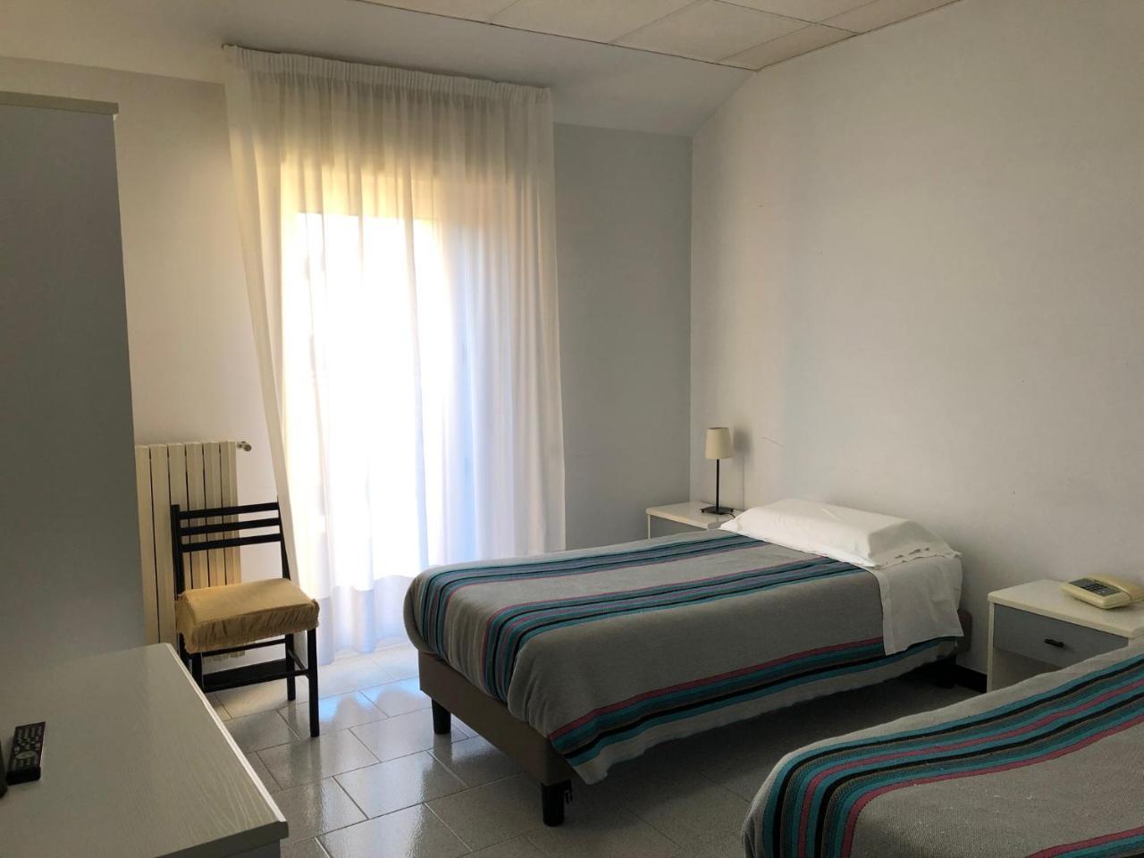 Hotel Lo Zodiaco Oppido Lucano Buitenkant foto